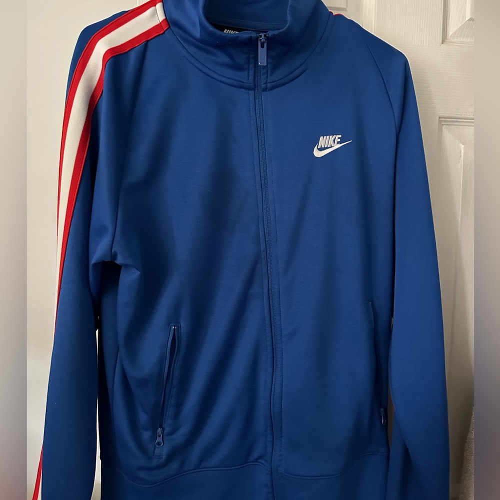 2 Nike Sweater Bundle